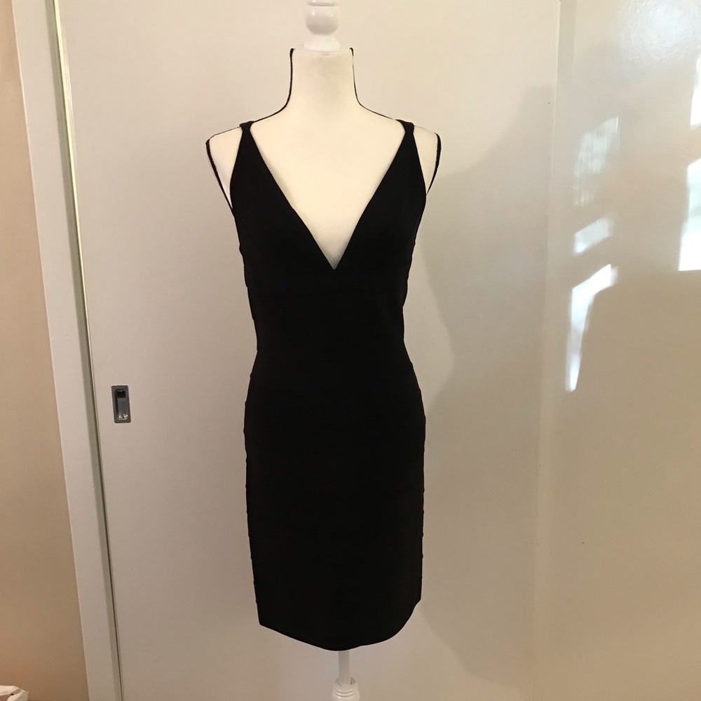 Herve Lager $1200 Black Bodycon V Neck Dress, Size Large